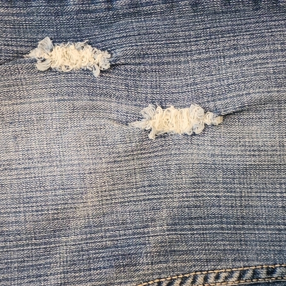 Mudd Light Wash Distressed Skinny Jeans - Womens/Juniors Size 7 - Picture 6 of 8